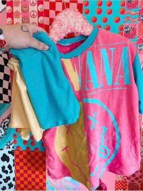 NIRVANA Pink, Teal & Yellow Smiley Graphic Upcycle Comfy Set 4T